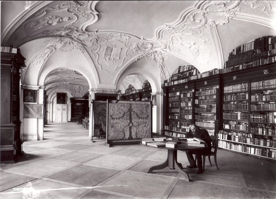 knihovna badatelna