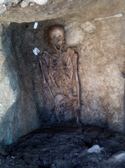 Obnova kláštera v Teplé pokračuje, archeologové našli cenné pohřebiště